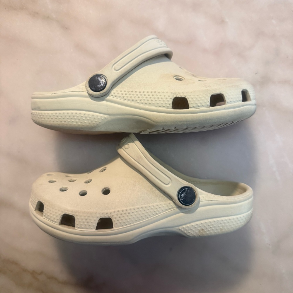 Crocs Kids Classic Clog Frappé C-13 - Picture 7 of 8